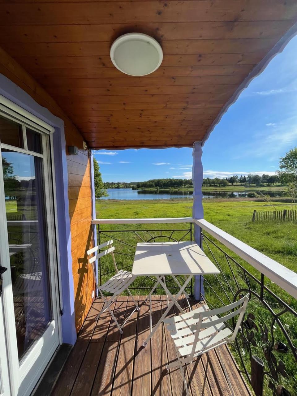 Les Logements Insolites De La Base Nautique Verneuil  Экстерьер фото