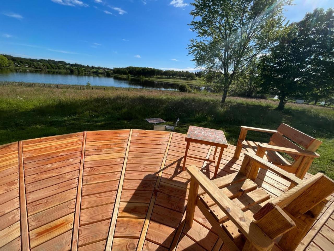Les Logements Insolites De La Base Nautique Verneuil  Экстерьер фото